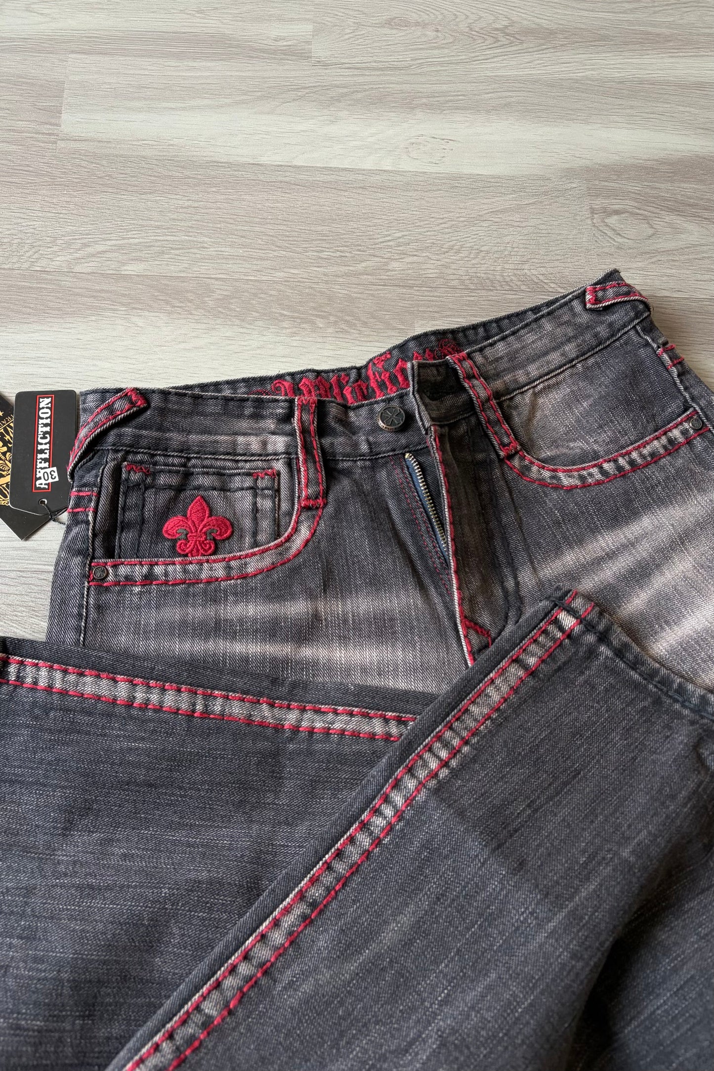 Alligator Core Crimson Fade Bootcut