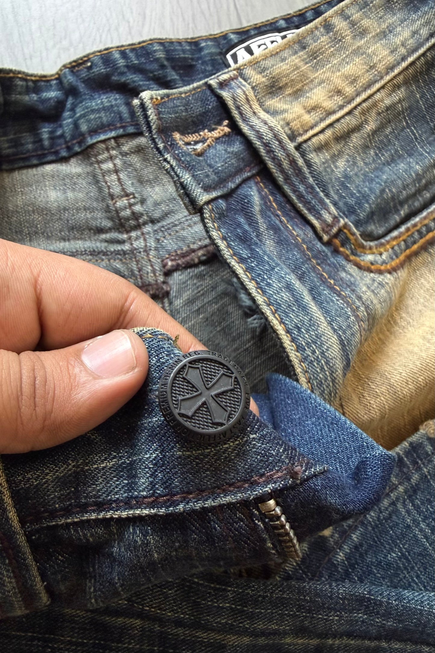 Stoneburn Heavy Distressed Bootcut