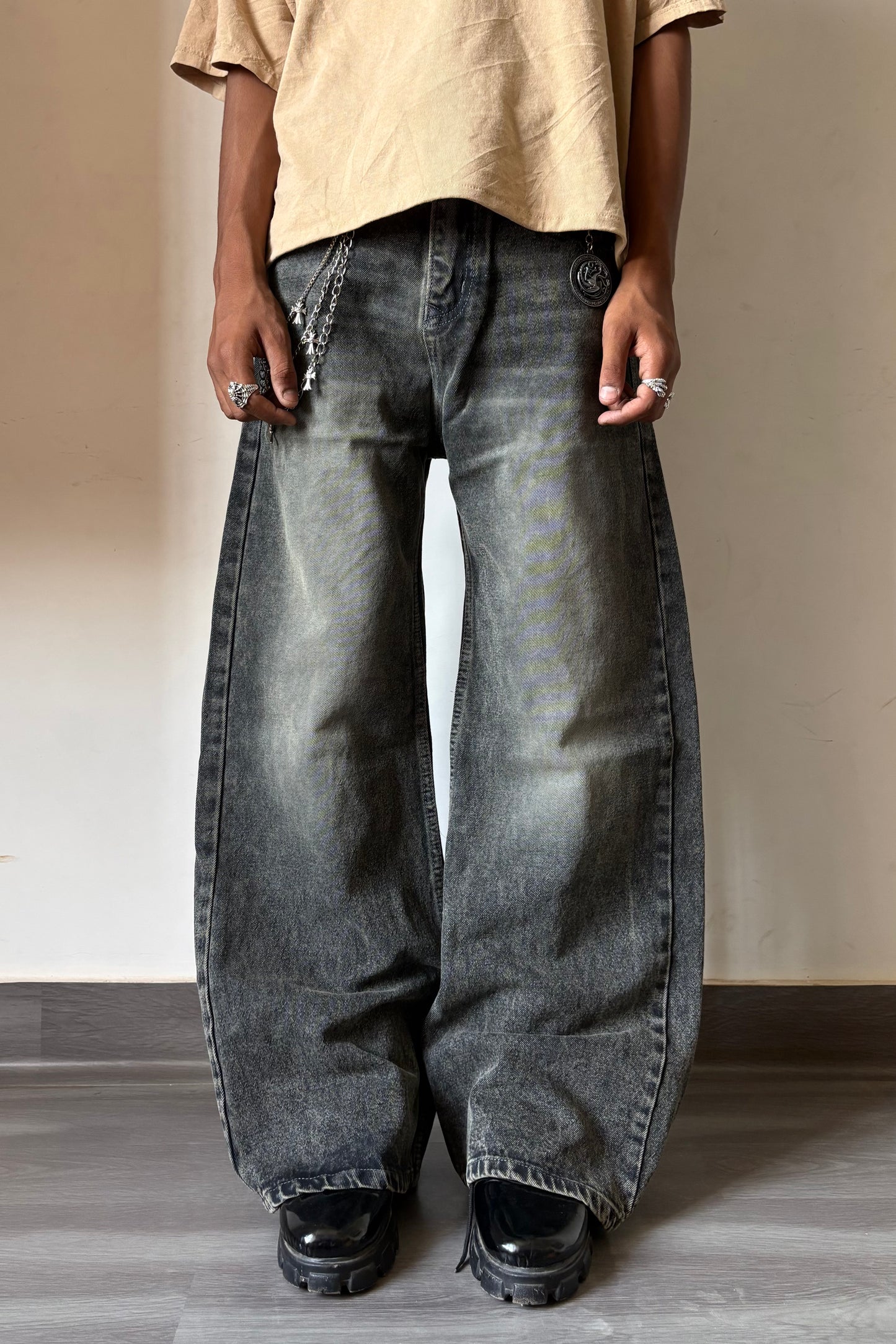 Warm Ash Wash Flap Pocket Denim