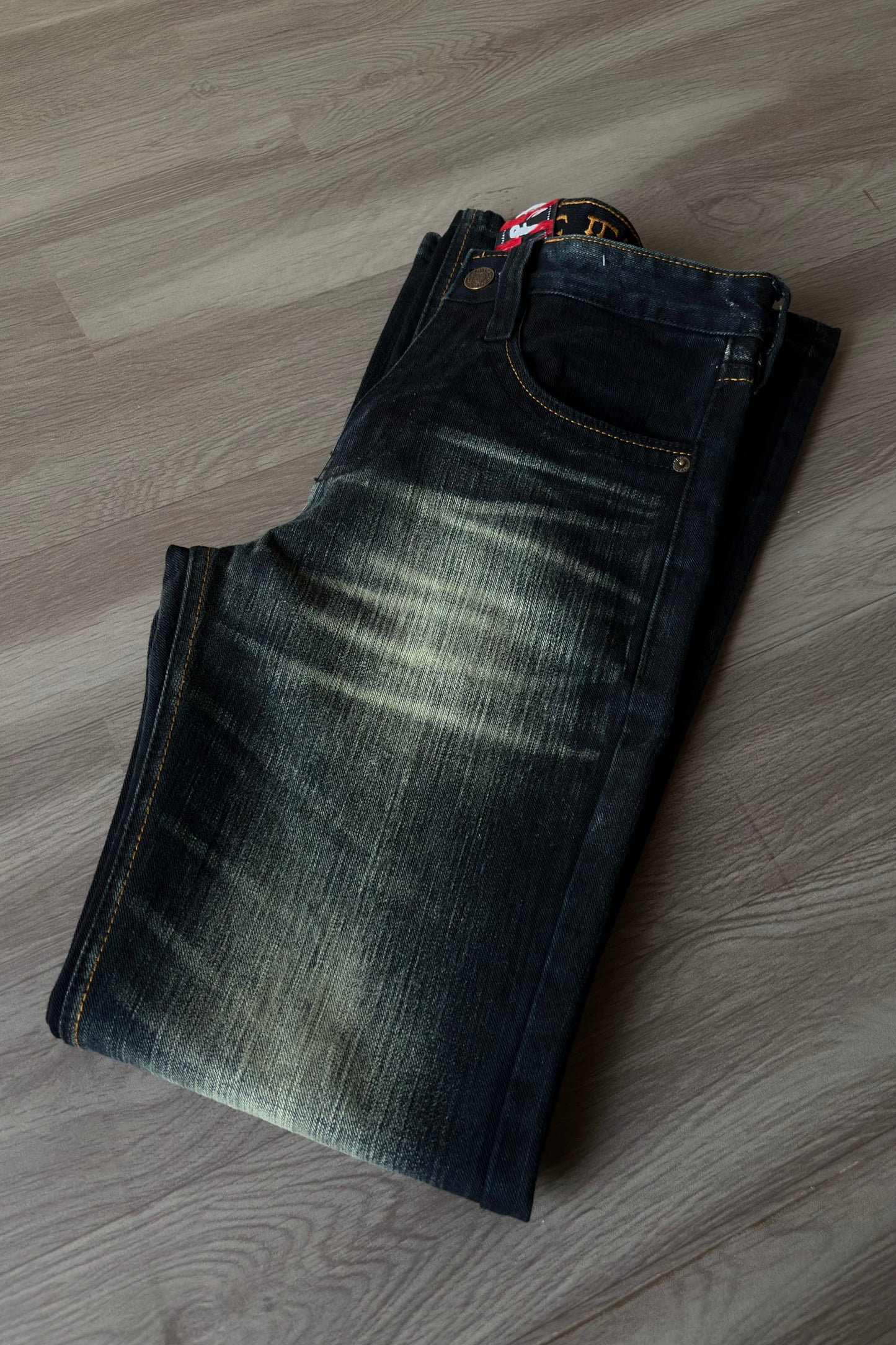 Whisker Fade Cross Slub Bootcut Denim