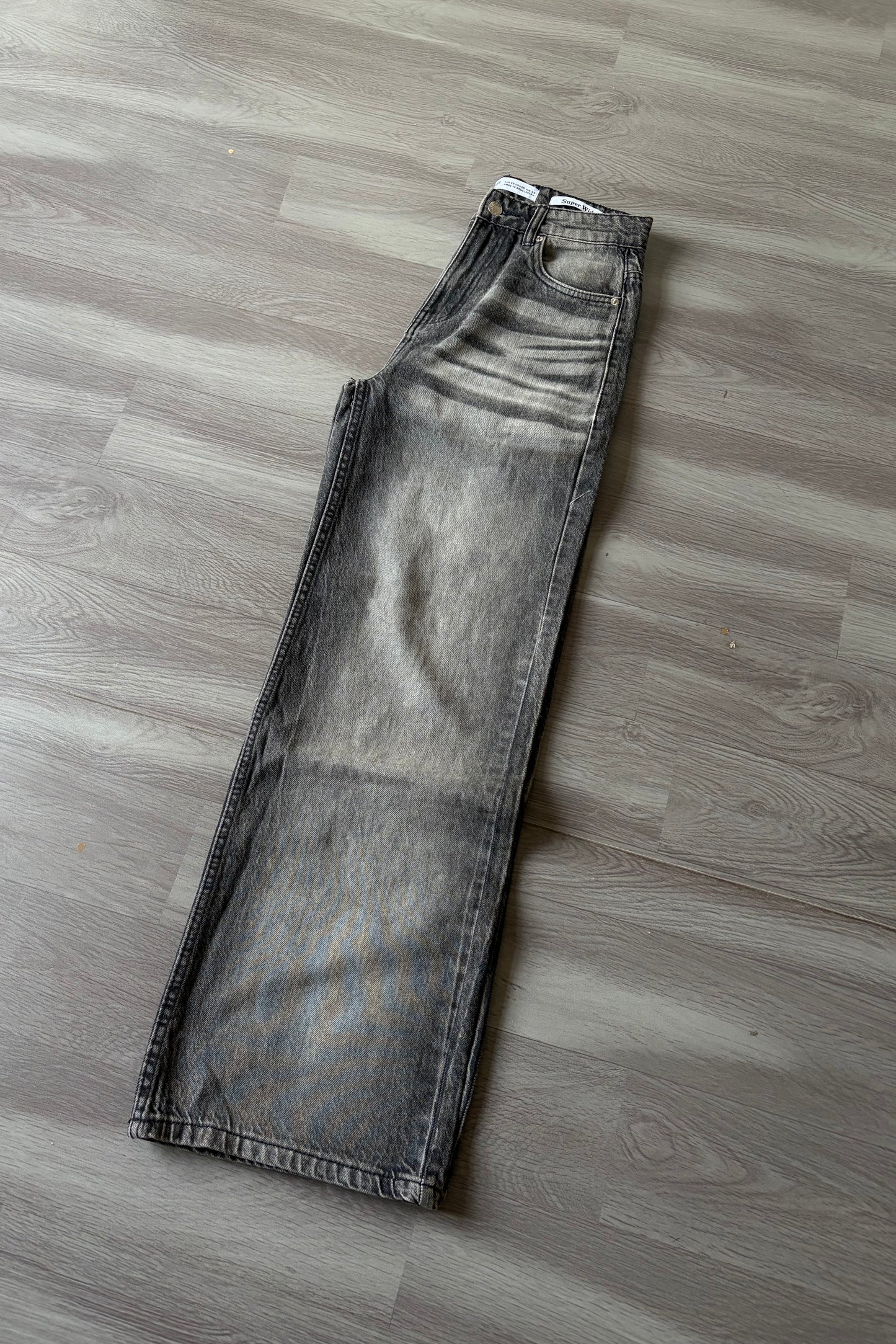 Smoke Wash Baggy Denim